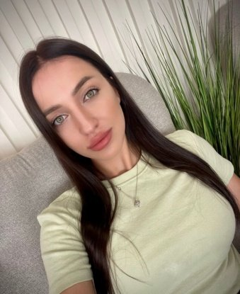В Москве я осуществляю свои интимные фантазии и с большим удовольствием воплощаю в жизнь все твои мечты. В моем обаятельном обществе ты сможешь полностью расслабиться и забыть обо всем, наслаждаясь каждой минутой. У меня множество услуг, которые подарят тебе незабываемую сексуальную экстаз. Предлагаю эротический массаж, оральные ласки, классический и анальный секс, игры в ролевые сюжеты и многое другое. У меня есть отличные отзывы, которые гарантируют, что время, проведенное со мной, останется ярким воспоминанием. С нетерпением жду нашей встречи! 😘💋🔥 Тамара